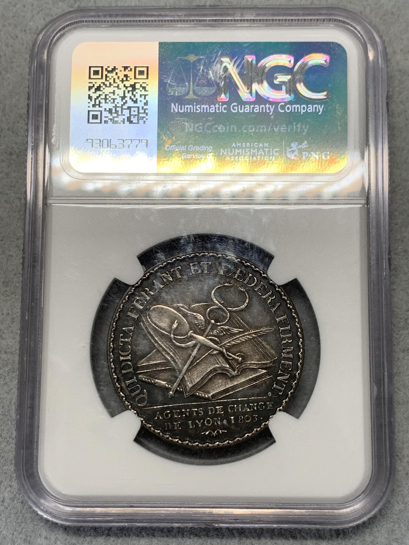 《竞宝斋》第314场 周日，周一，周二  3场连拍 （全场包邮） NGC MS61 拿破仑一世证券交易所银代币 数量较少的手指边铭 盒上有一划 细节见图