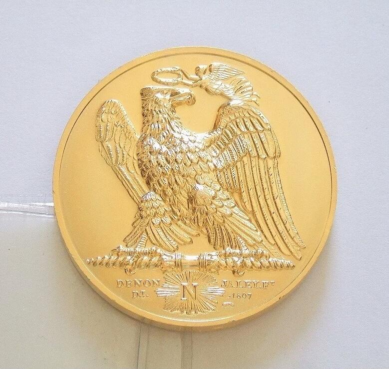 法国纪念1807年 拿破仑和皇后+雄鹰高浮雕精制大镀金章 40MM