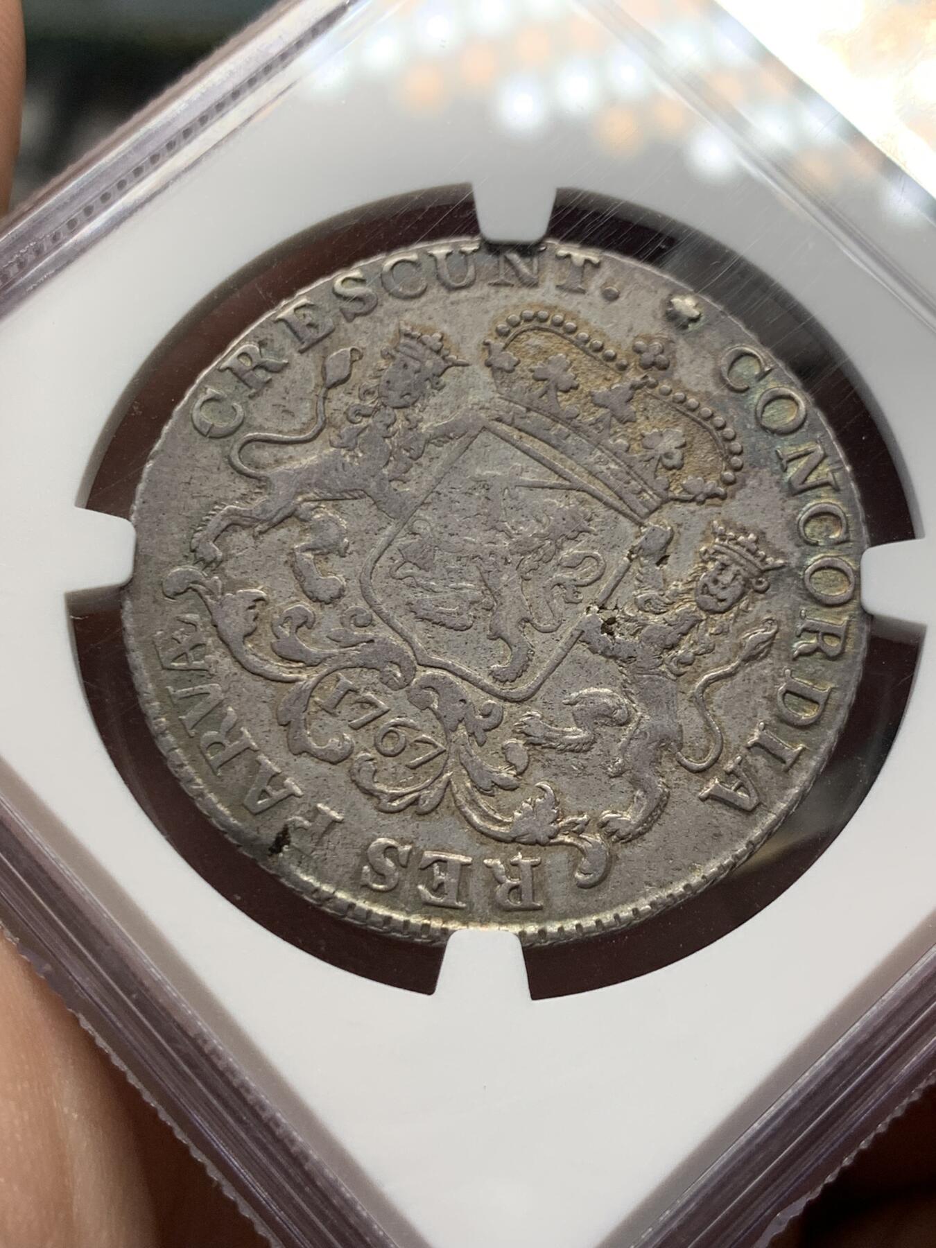 《竞宝斋》第314场 周日，周一，周二  3场连拍 （全场包邮） NGC AU53 荷兰 1767年 荷兰省 1/2杜卡特马健银币 比较少的省 味道相当不错