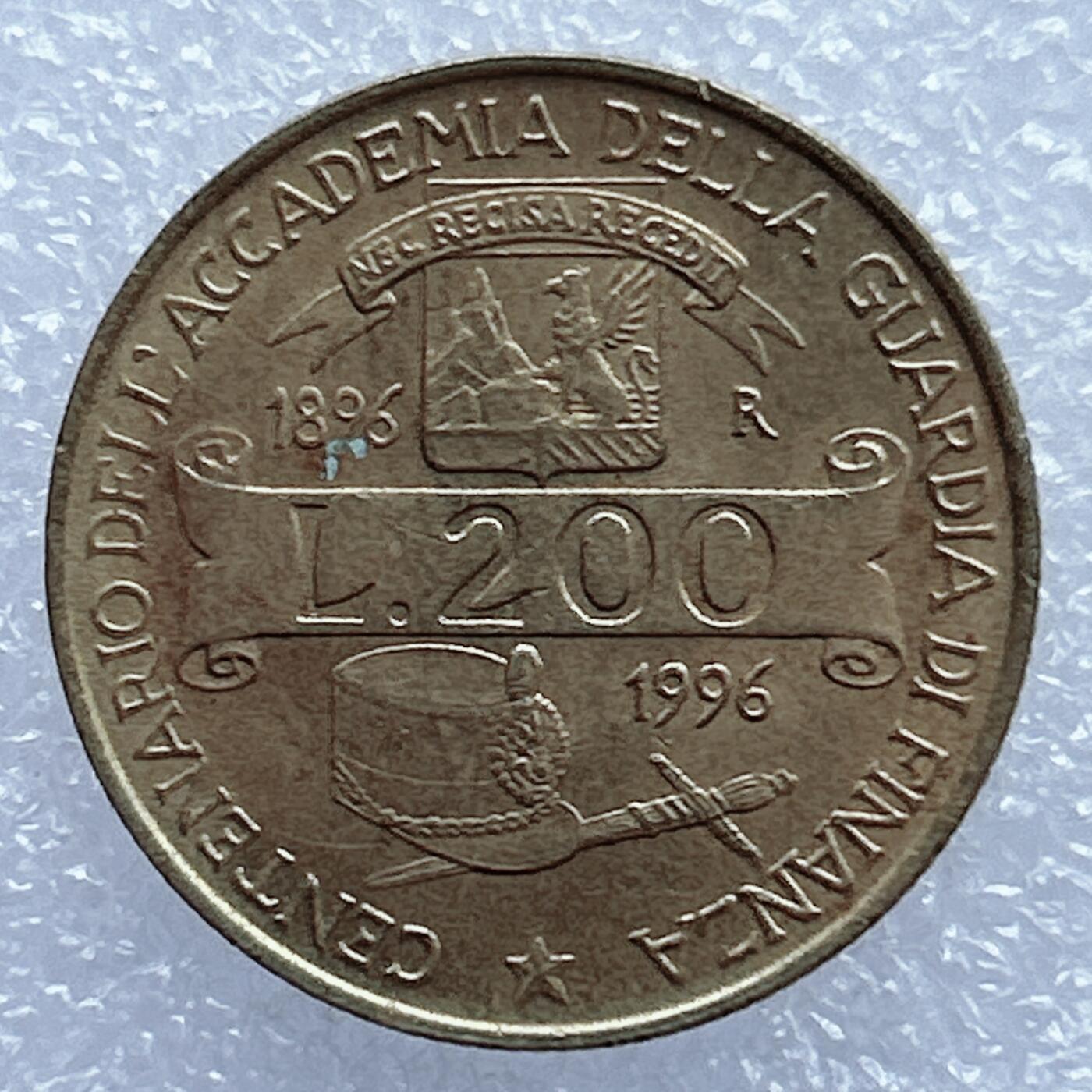 海外回流1元起拍小铺 各国钱币散币场 第17期 意大利1996年200里拉 海关服务学院百年纪念币 美品
