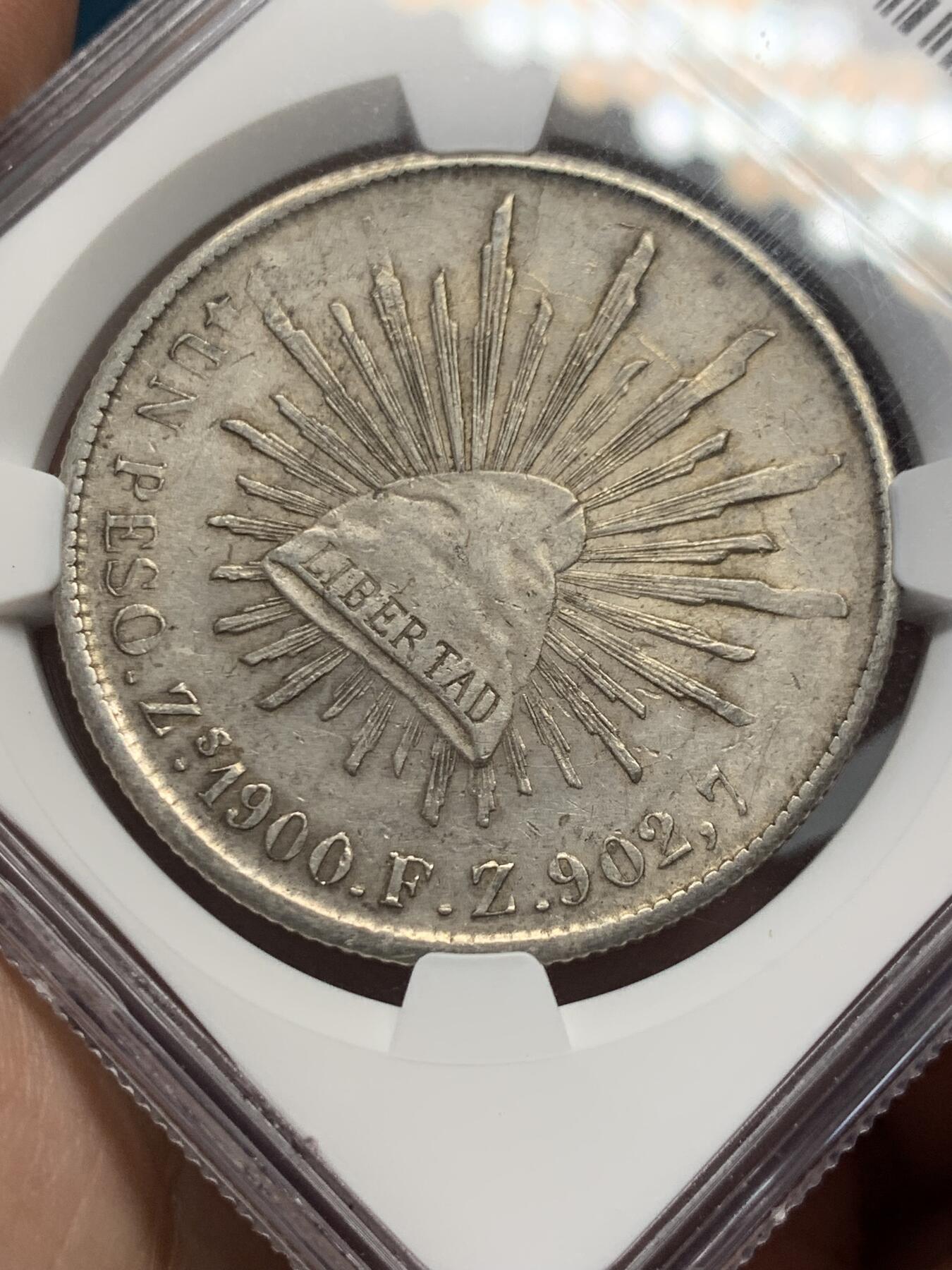 《竞宝斋》第314场 周日，周一，周二  3场连拍 （全场包邮） NGC AU58 墨西哥 1900 ZS 直边鹰洋银币 淡彩包浆