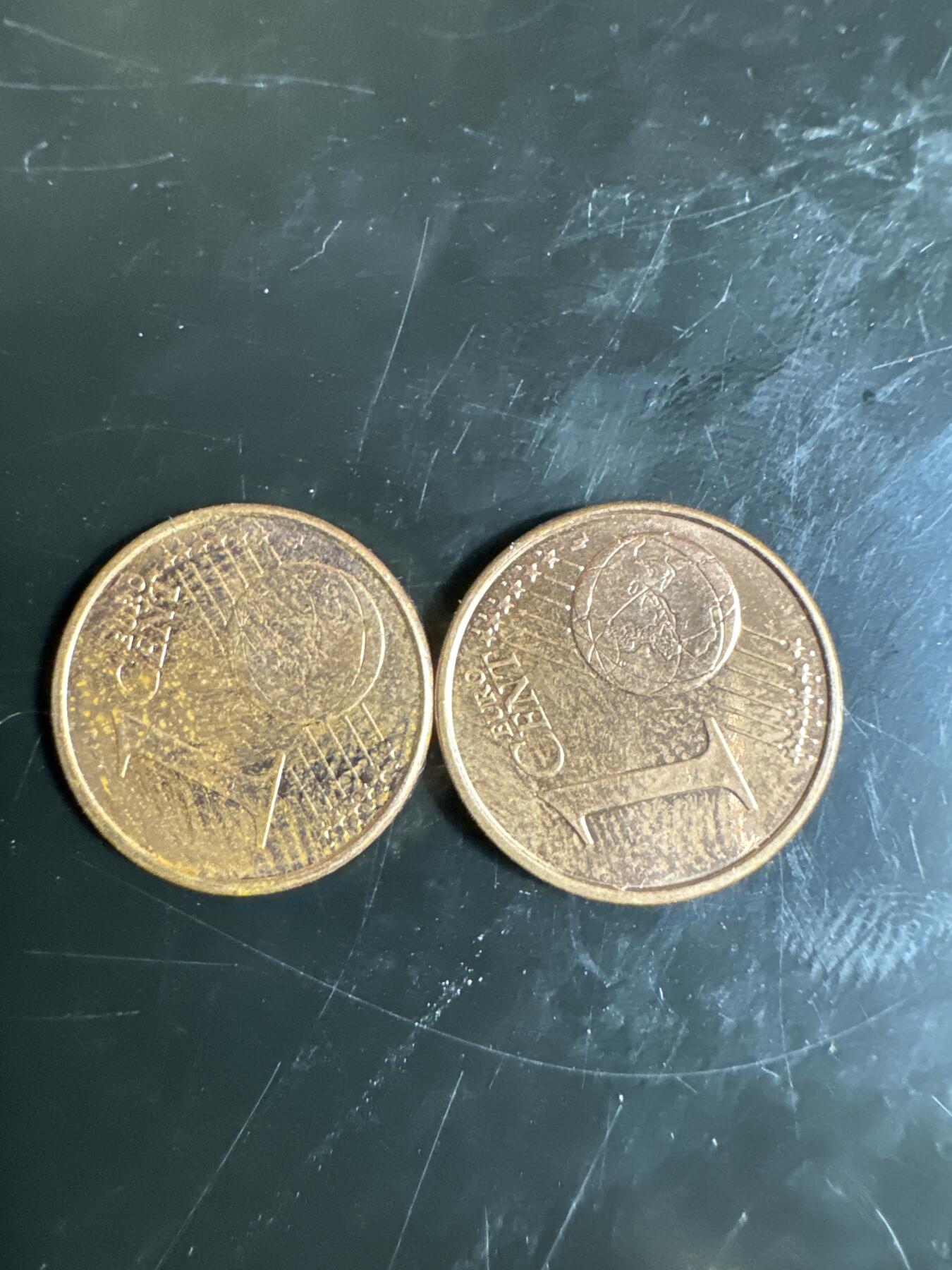 大家国庆快乐～今天还是一天发货哟～ 希腊1欧元（两枚）