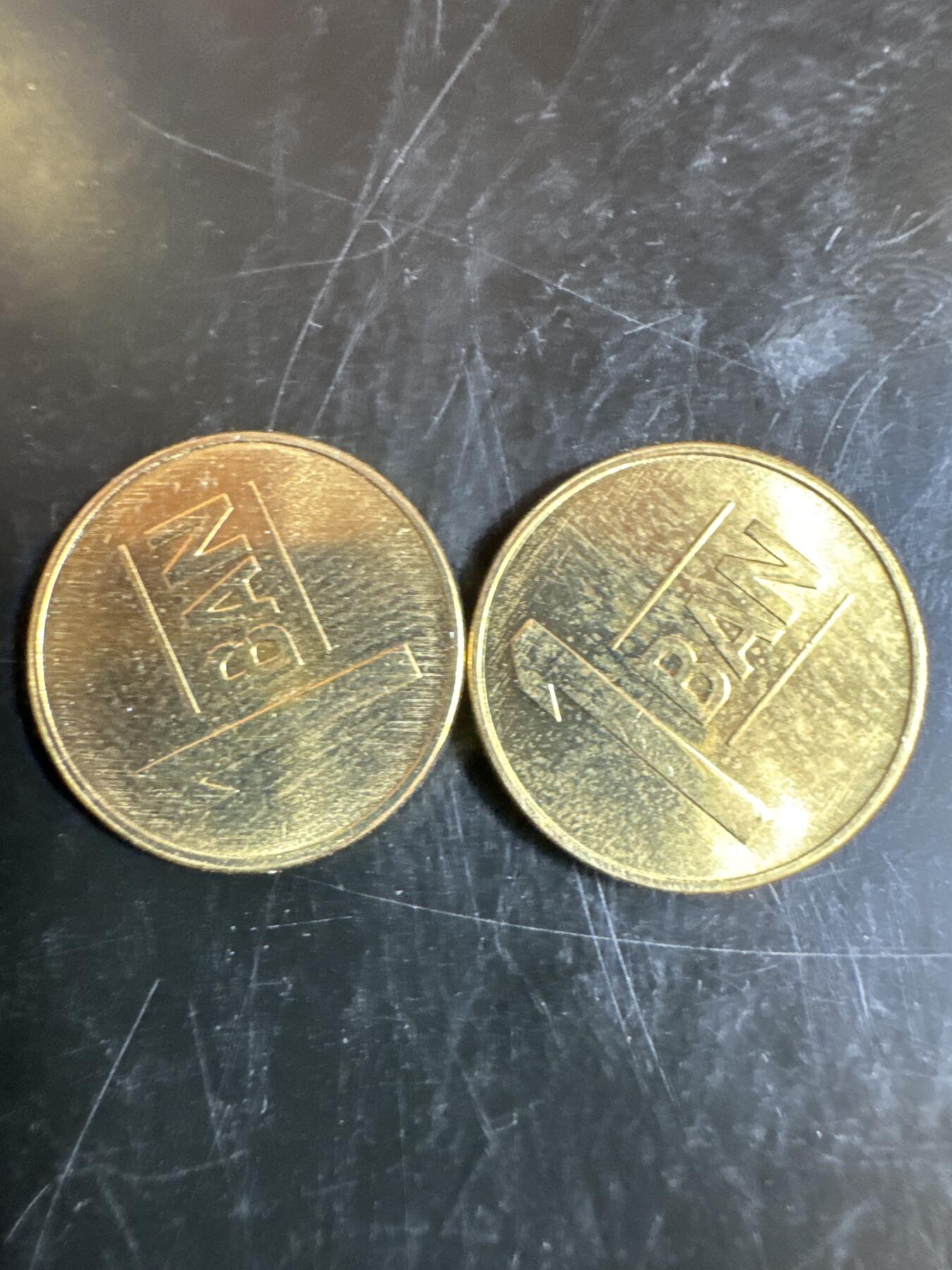 大家国庆快乐～今天还是一天发货哟～ 罗马尼亚1禁令（两枚）