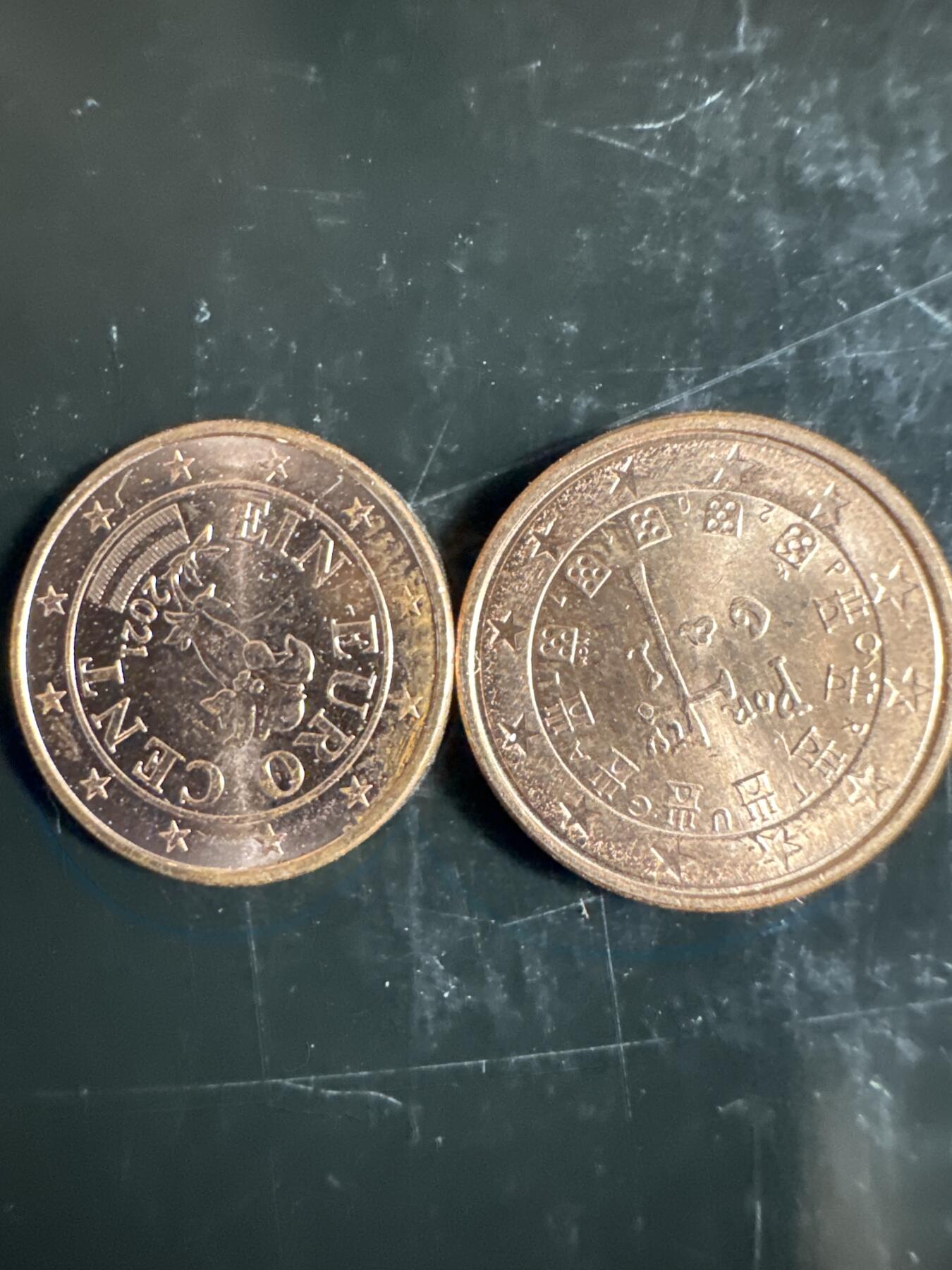 大家国庆快乐～今天还是一天发货哟～ 葡萄牙1欧元（两枚）
