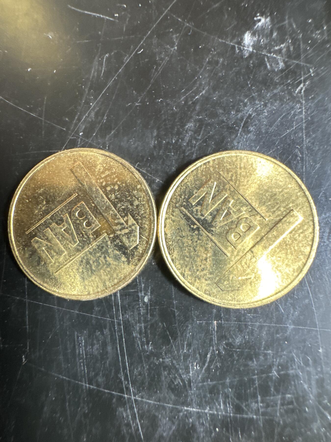 大家国庆快乐～今天还是一天发货哟～ 罗马尼亚1禁令