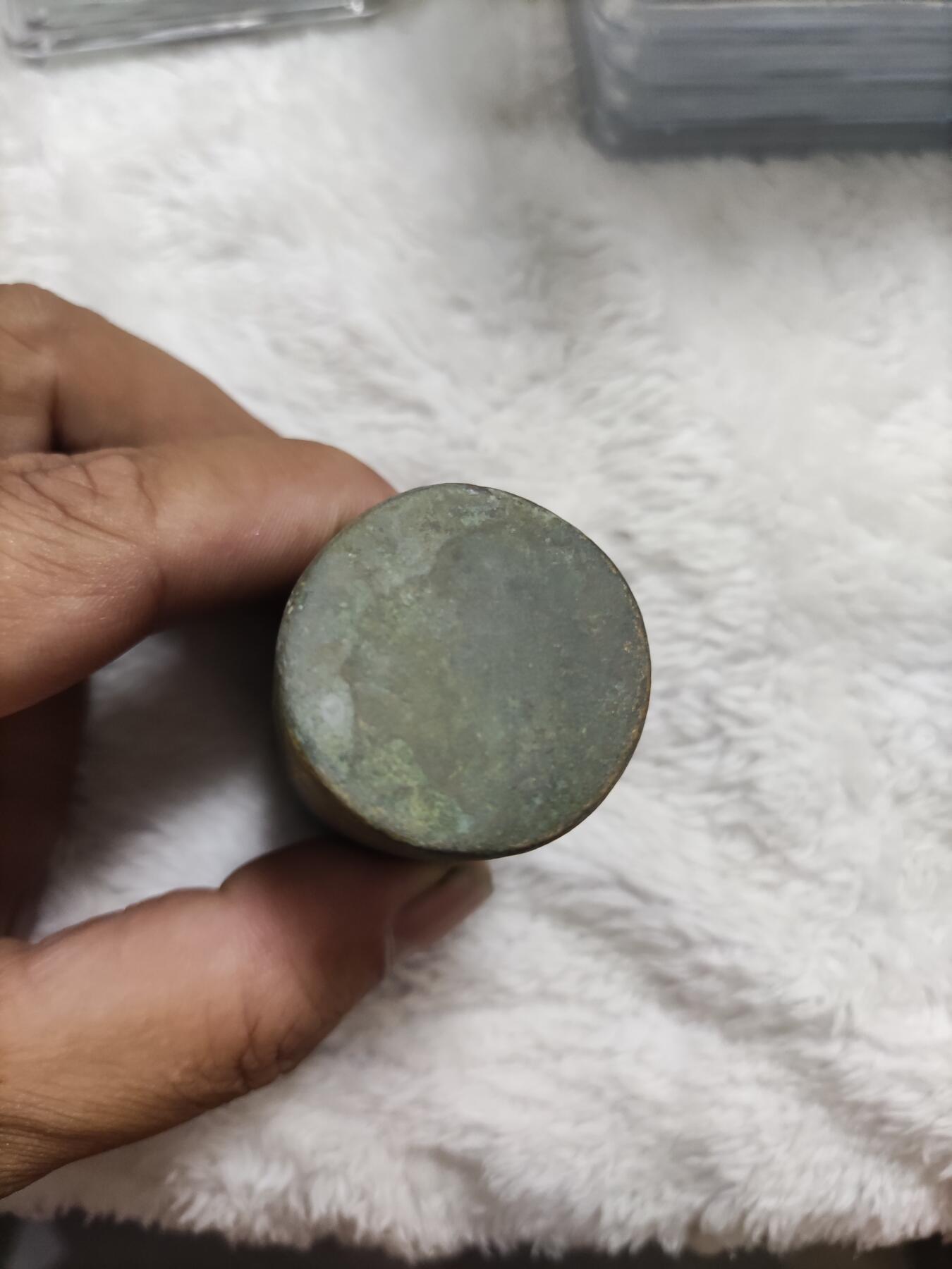 首场保真拍卖 战汉戈蹲