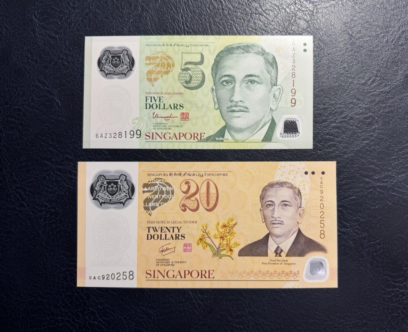 收藏联盟Quantum Auction 第382期拍卖  新加坡5元和20元货币等值纪念钞 品相全新UNC 号码无47