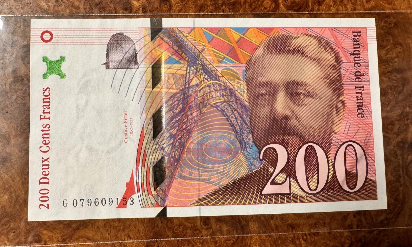 得物收藏 Chase Auction 第32期 - - 外钞、民国钞和人民币混合场！ 法国200法郎，品相如图！