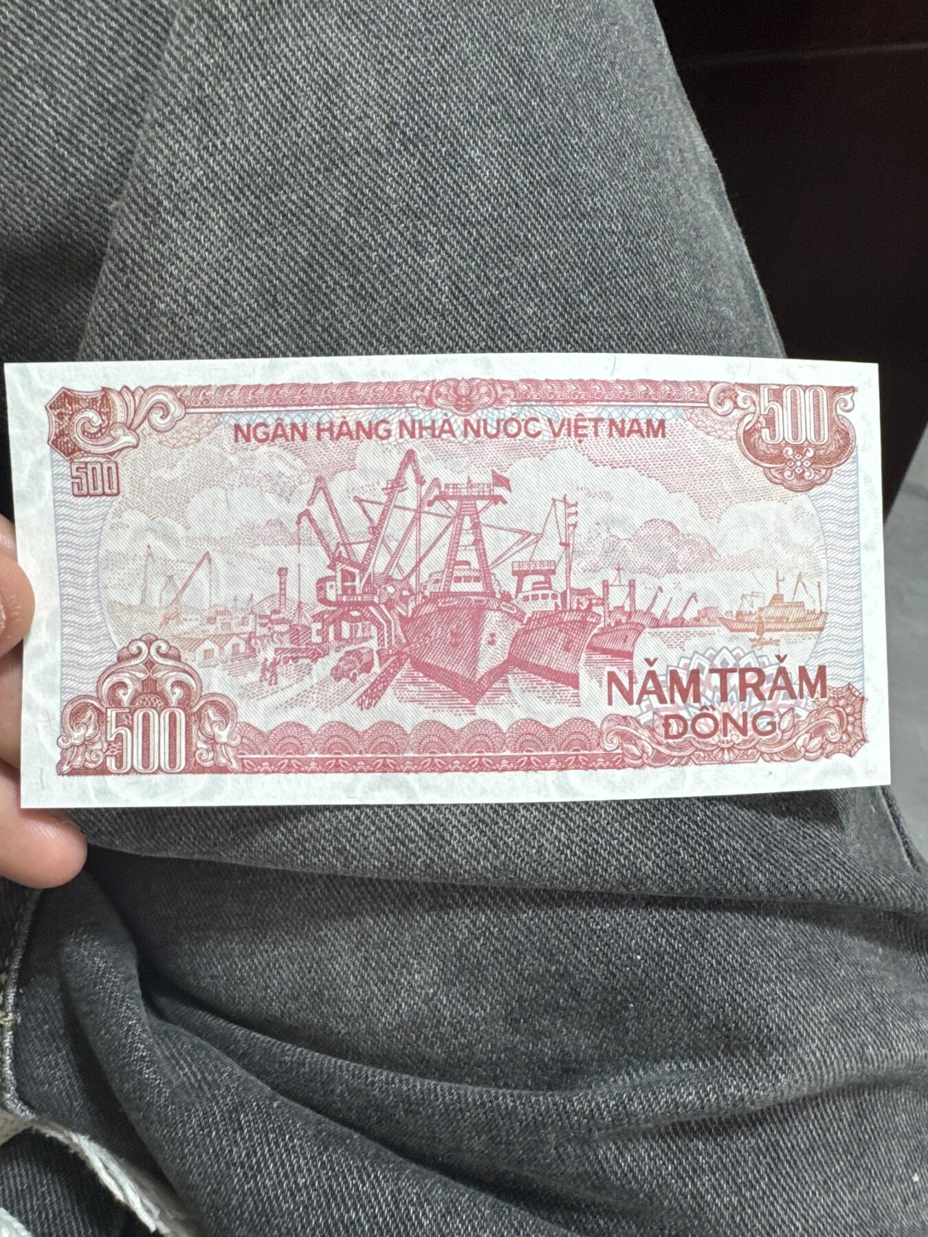 国庆大派送啦～照常发货呦～ 越南500盾