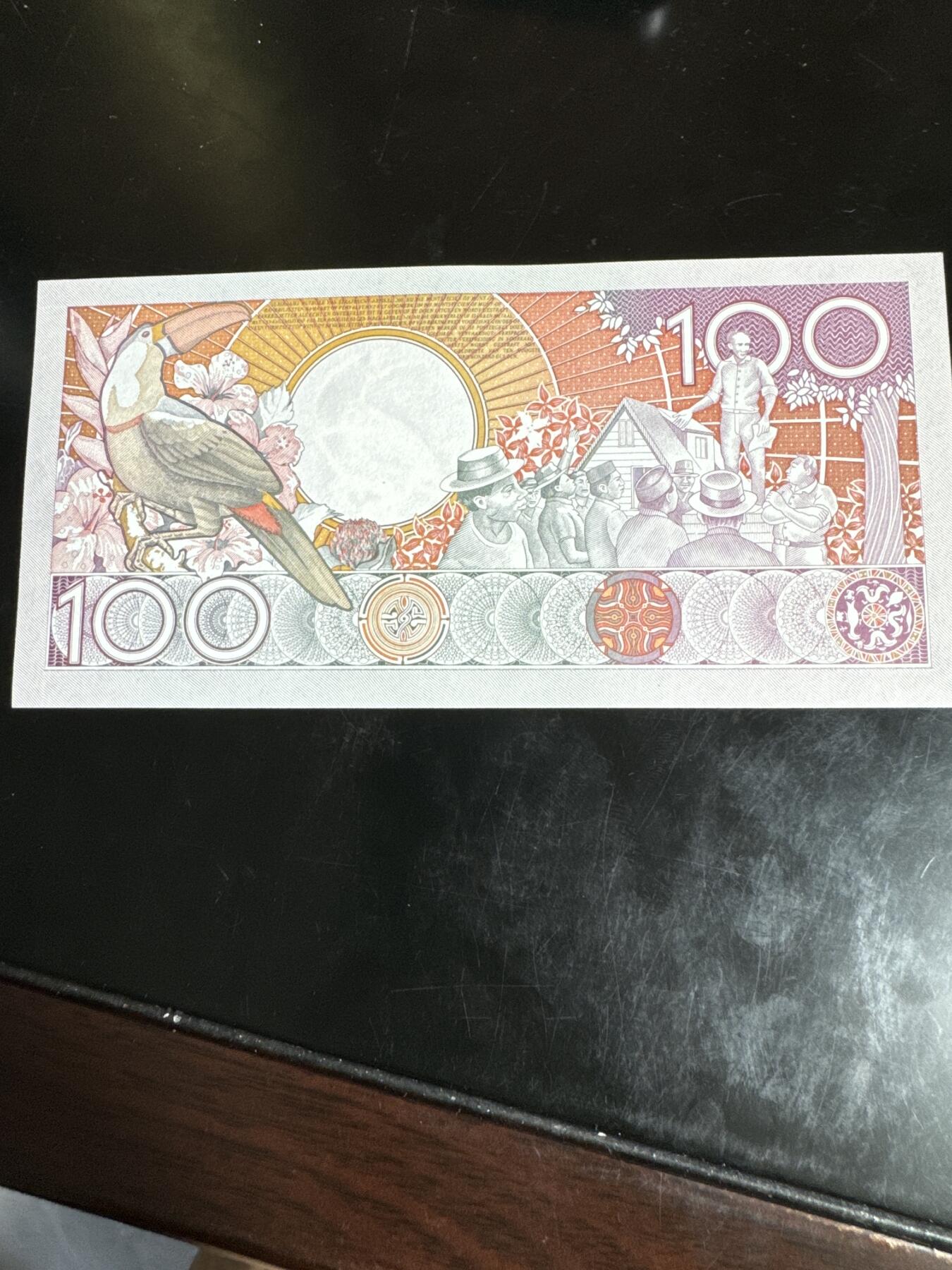 国庆大派送啦～照常发货呦～ 苏里南100