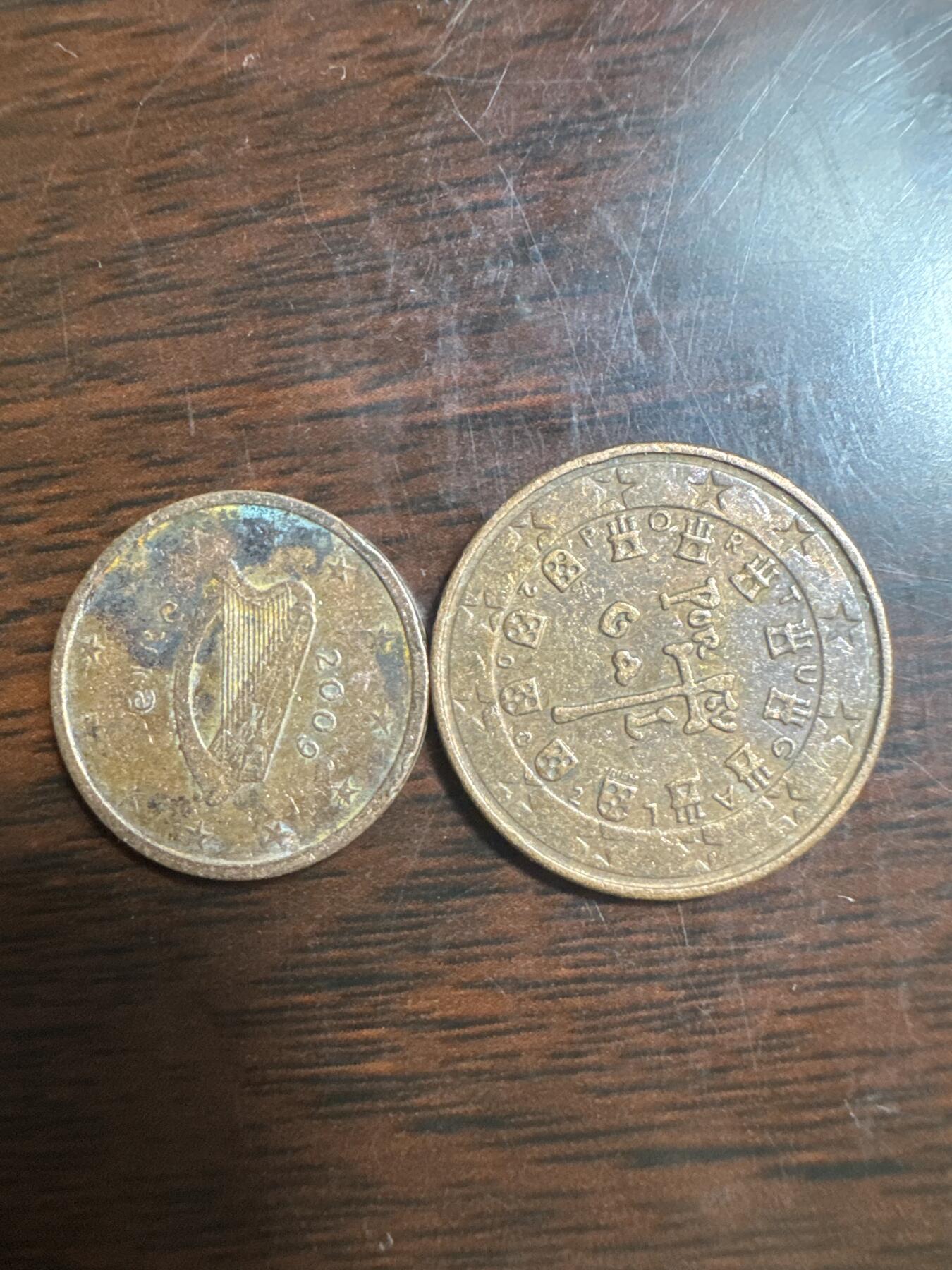 国庆大派送啦～照常发货呦～ 外国钱币（两枚）