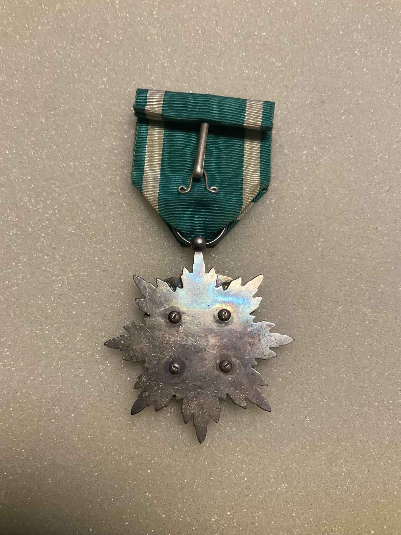 猫叔幣藏第八场拍卖 金鸱五等勋章