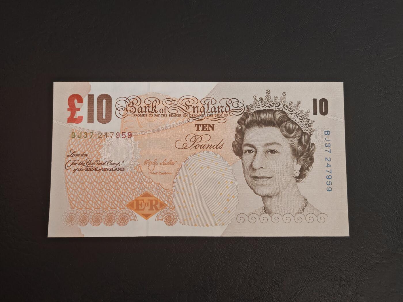 英国 E序再版首发 一签（稀少） 10英镑  深色版 全新UNC （P-389a）