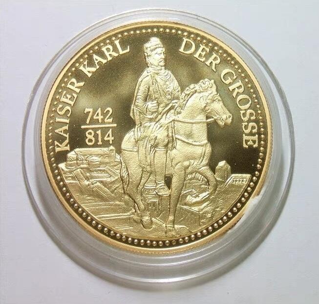 法兰克王国查理曼大帝+鹰徽 高浮雕精制大镀金章 40MM