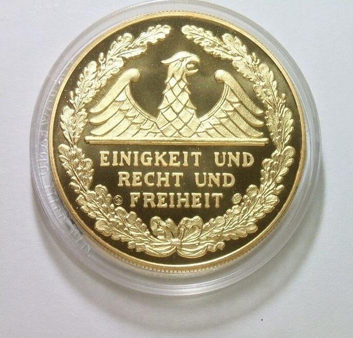法兰克王国查理曼大帝+鹰徽 高浮雕精制大镀金章 40MM