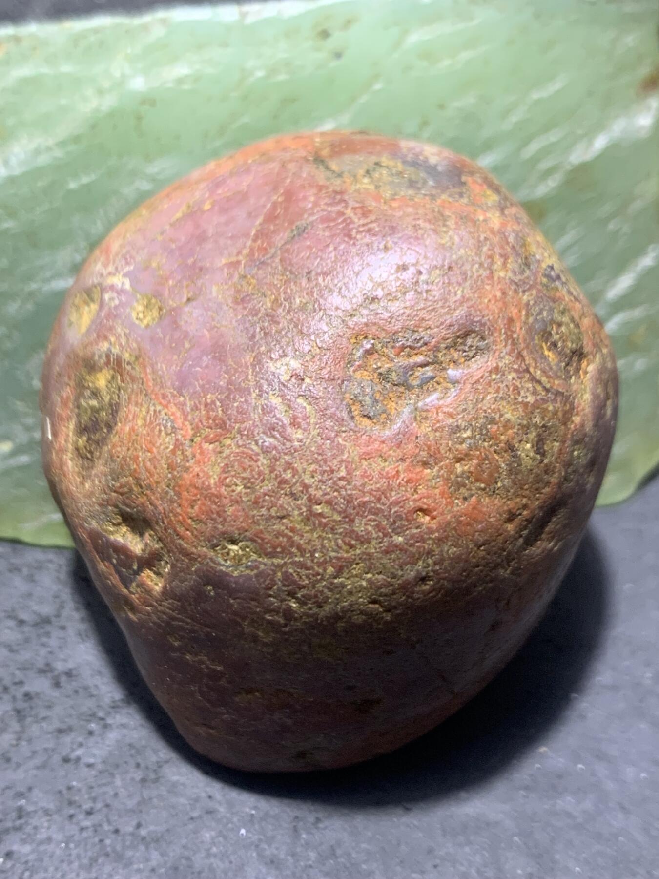 精美紫罗兰原皮大开窗冻料柿子红南红玛瑙原石一颗