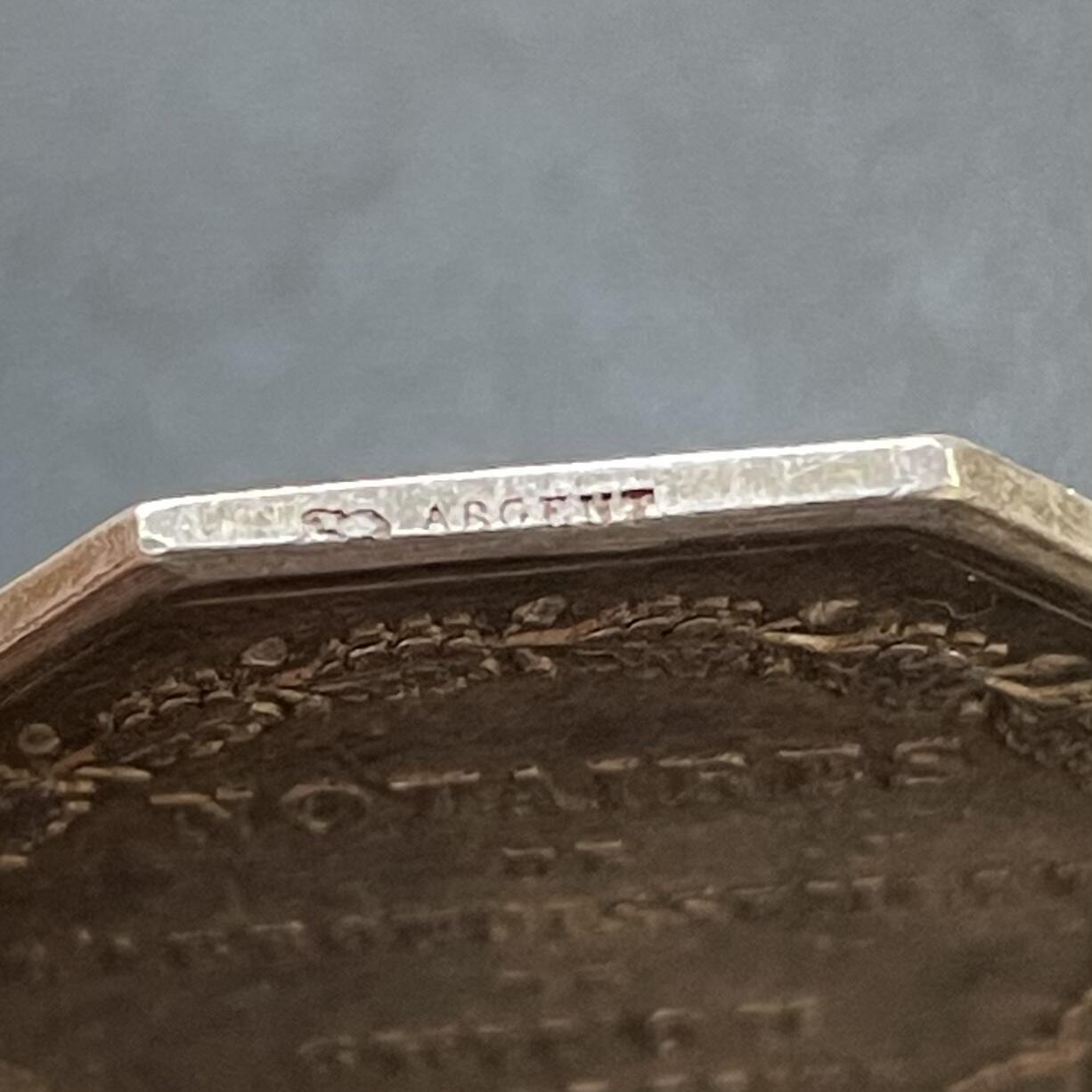「木头集藏」章牌专场-第48期 直径：32 mm，13.2 g  边铭：丰饶角 ARGENT 