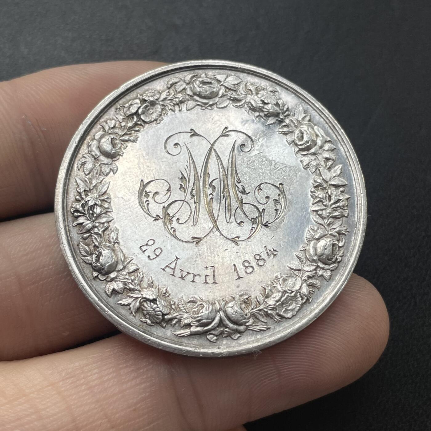 「木头集藏」章牌专场-第48期 1884年法国婚礼银章  直径：37 mm，21.7 g，边铭：丰饶角 ARGENT