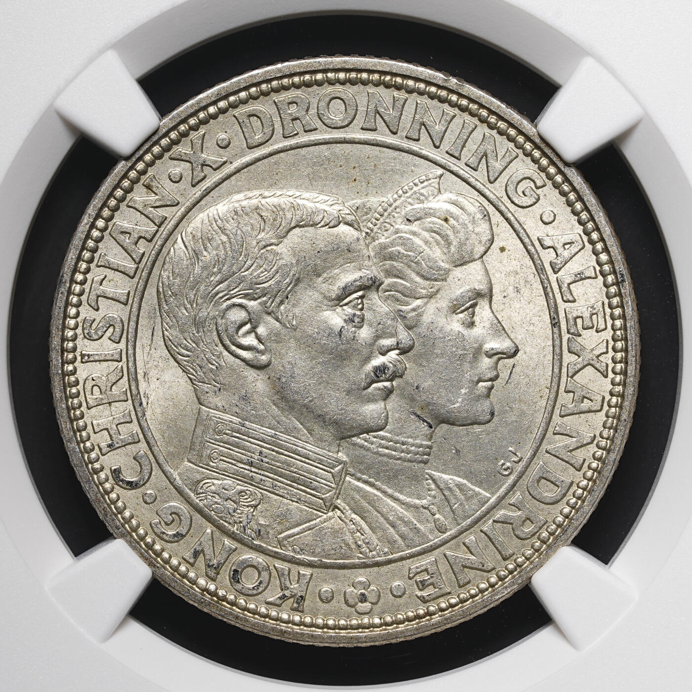 修遠堂世界钱币第四十三期 全场包邮 NGC MS65 1923年丹麦国王银婚纪念2克朗银币