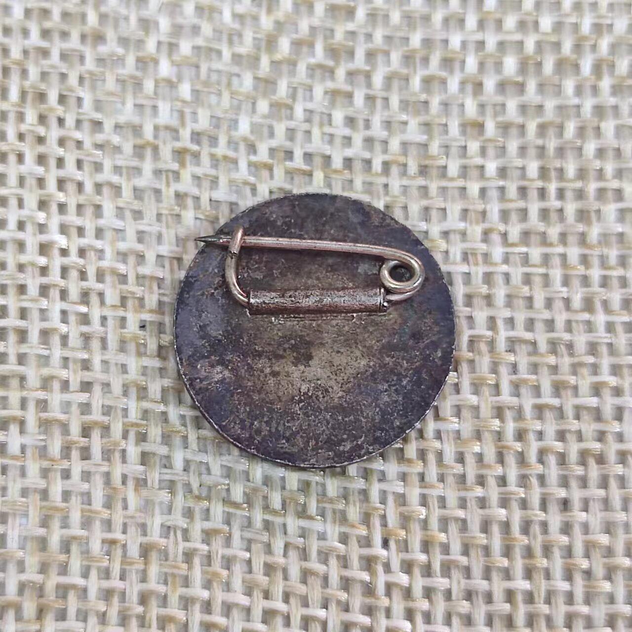 PCAI钱币15-05小小证章专场 1966年小证章