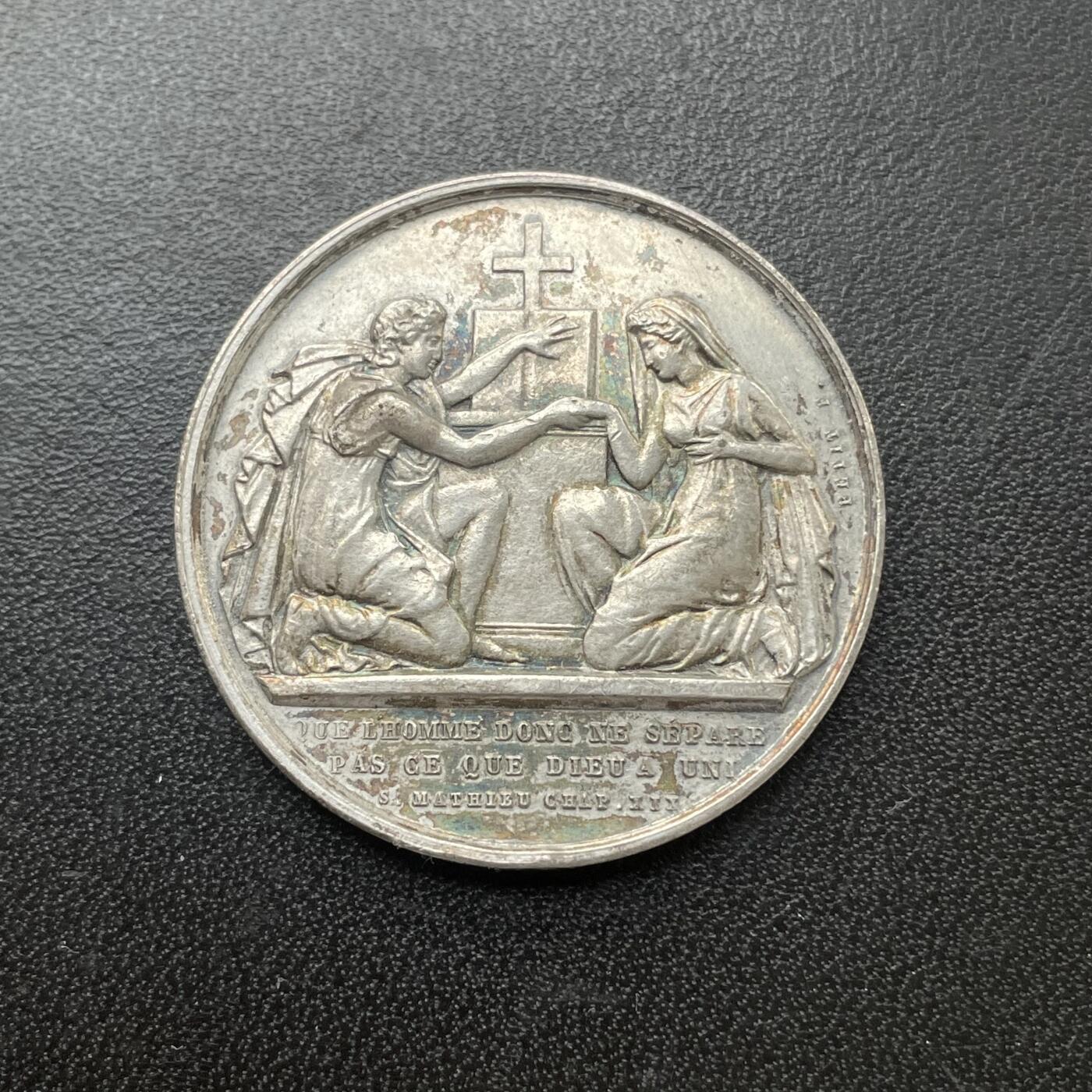 「木头集藏」章牌专场-第48期 1865年法国婚礼银章  直径：32  mm，13.7 g，边铭：蜜蜂 ARGENT 