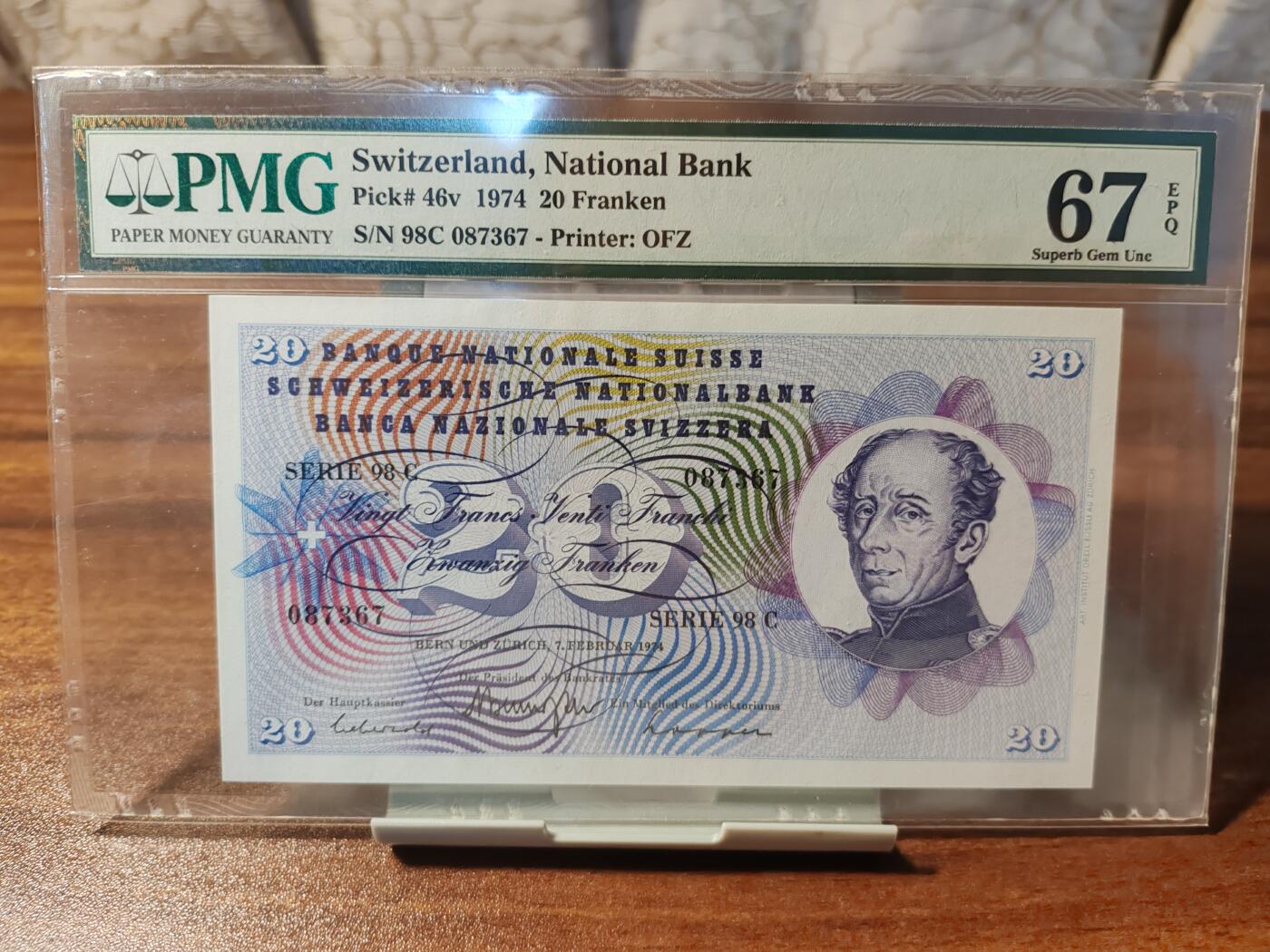 钞品天下  周四场 【98C087367】1974年瑞士20法郎  PMG 67E  亚军分  无4
