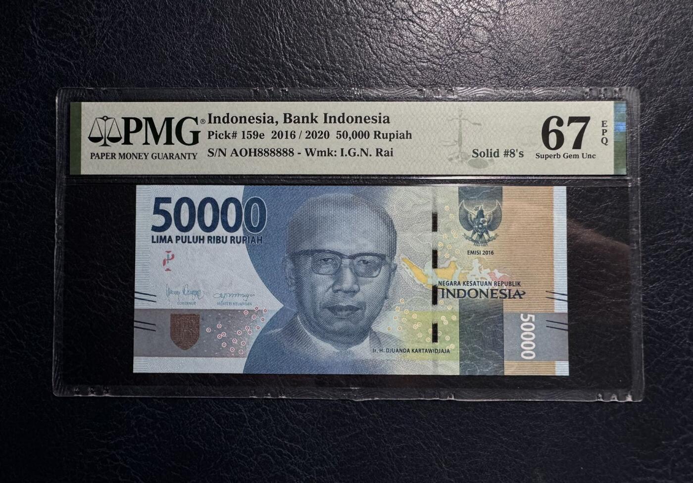 收藏联盟Quantum Auction 第383期拍卖  印度尼西亚2020年50000卢比全同8号 PMG67 圆圆倒置号 雷贡舞