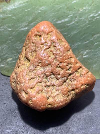 精美冰红双色南红玛瑙原石一颗 - 精美冰红双色南红玛瑙原石一颗