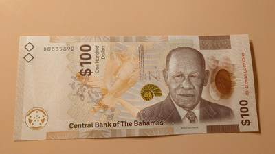 【世界钱币】精选微拍第141期暨2024年第53期 ～最新币展卖剩品类选购 2021年巴哈马100元 全新绝品无47尾号890