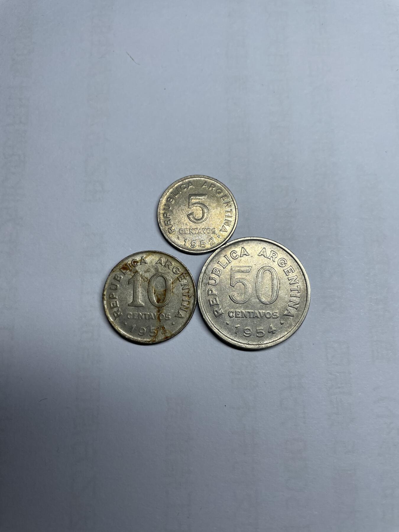 每日一拍，2024年集古藏今外币拍卖第十六期-第4场—（总第154拍），可以寄存60天，满160元包邮。 50年代阿根廷3枚