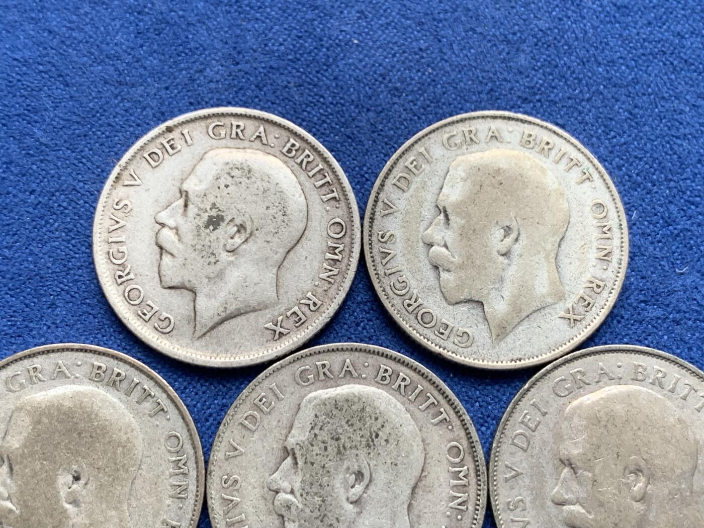 《竞宝斋》第317场 周日，周一 2场连拍 （全场包邮） 5枚一组 英国1914年和1925年乔治五世走狮1先令银币