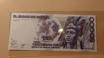 【世界钱币】精选微拍第141期暨2024年第53期 ～最新币展卖剩品类选购 1986年墨西哥50000 AA冠全新绝品无47尾号911