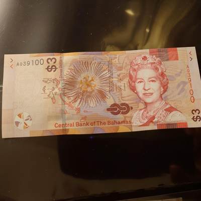 【世界钱币】精选微拍第141期暨2024年第53期 ～最新币展卖剩品类选购 2019年巴哈马3元 全新绝品无47尾号100