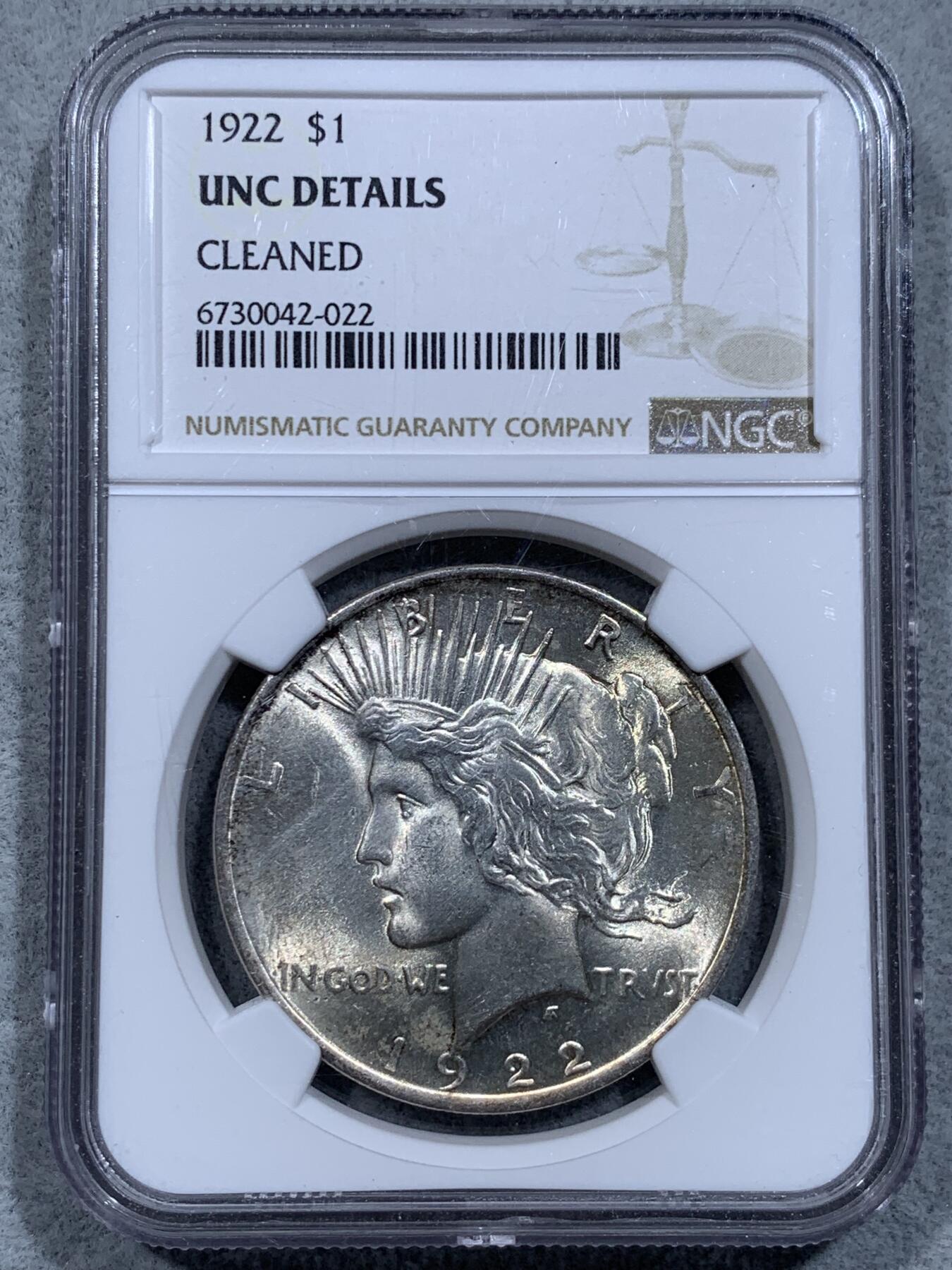 《竞宝斋》第318场 周日，周一 2场连拍 （全场包邮） NGC UNC 1922年 美国 1美元 和平银币 严评了 底板光度和彩都很过关 可以再评级试试 细节见图