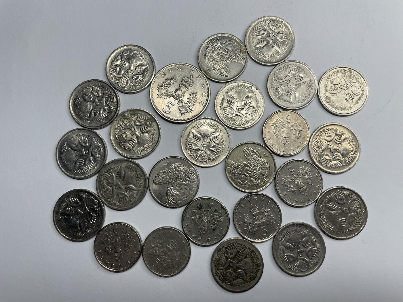 每日一拍，2024年集古藏今外币拍卖第十六期-第5场—（总第155拍），可以寄存60天，满160元包邮。 英国及英联邦25枚