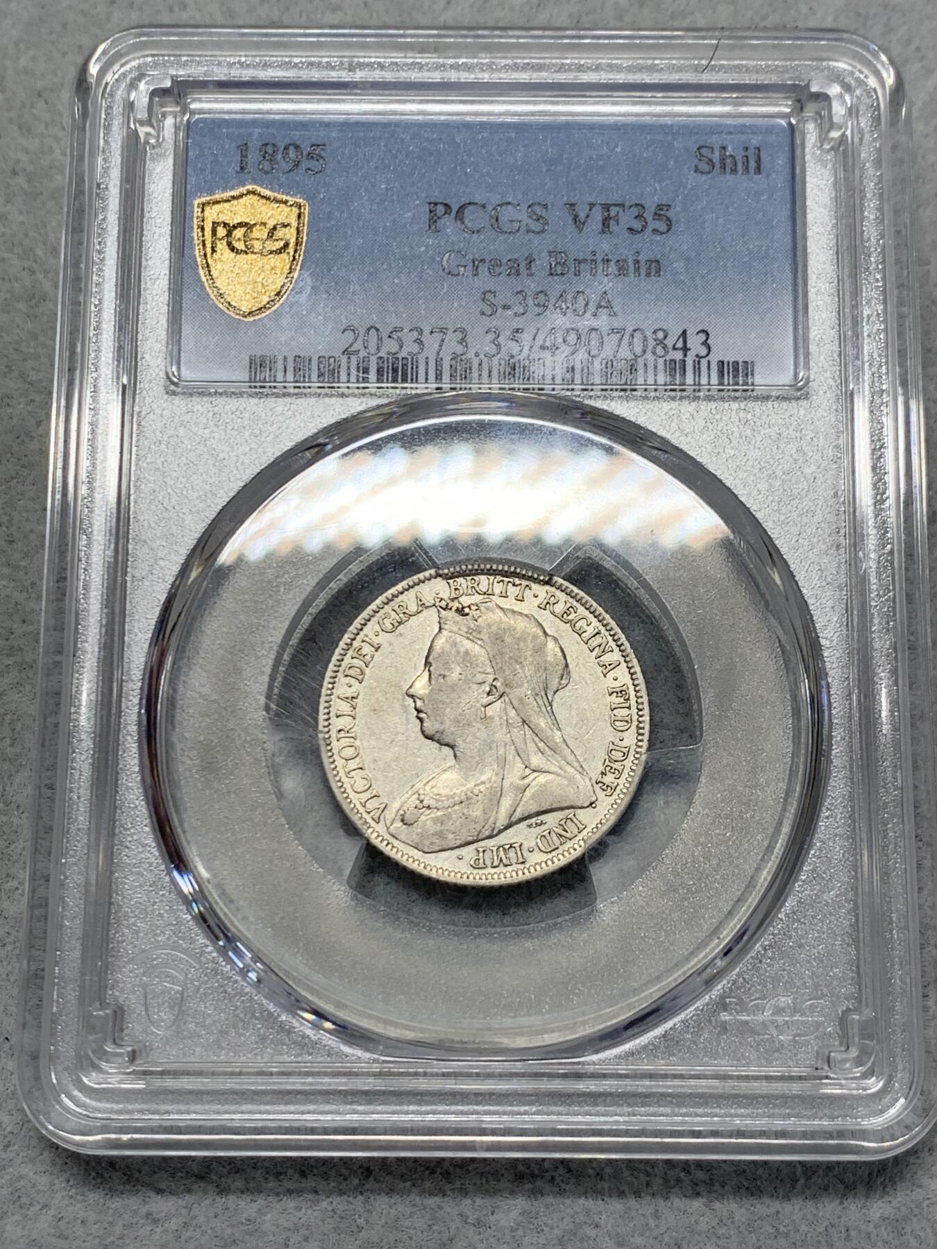 《竞宝斋》第318场 周日，周一 2场连拍 （全场包邮） PCGS VF35 英国1895年维多利亚披纱先令银币 细节具在 磨损均匀