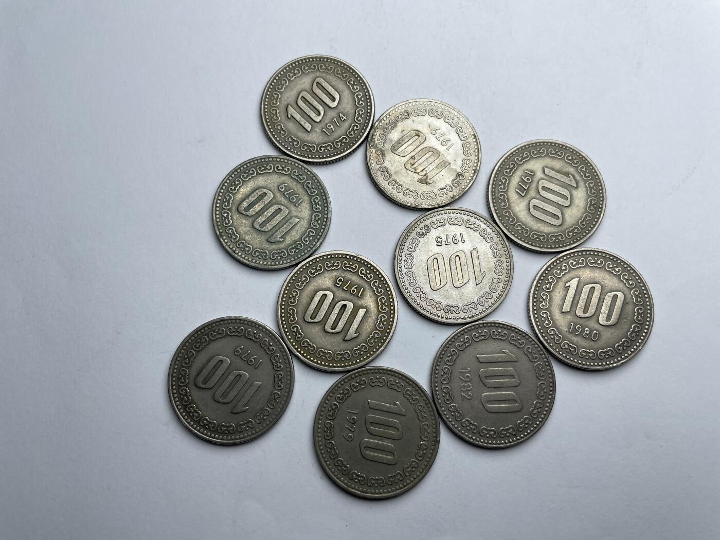 每日一拍，2024年集古藏今外币拍卖第十六期-第5场—（总第155拍），可以寄存60天，满160元包邮。 7、80年代韩国100元10枚