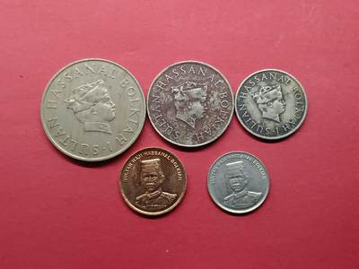 老藏家藏品上世纪外国硬币套币 文莱硬币一套五枚