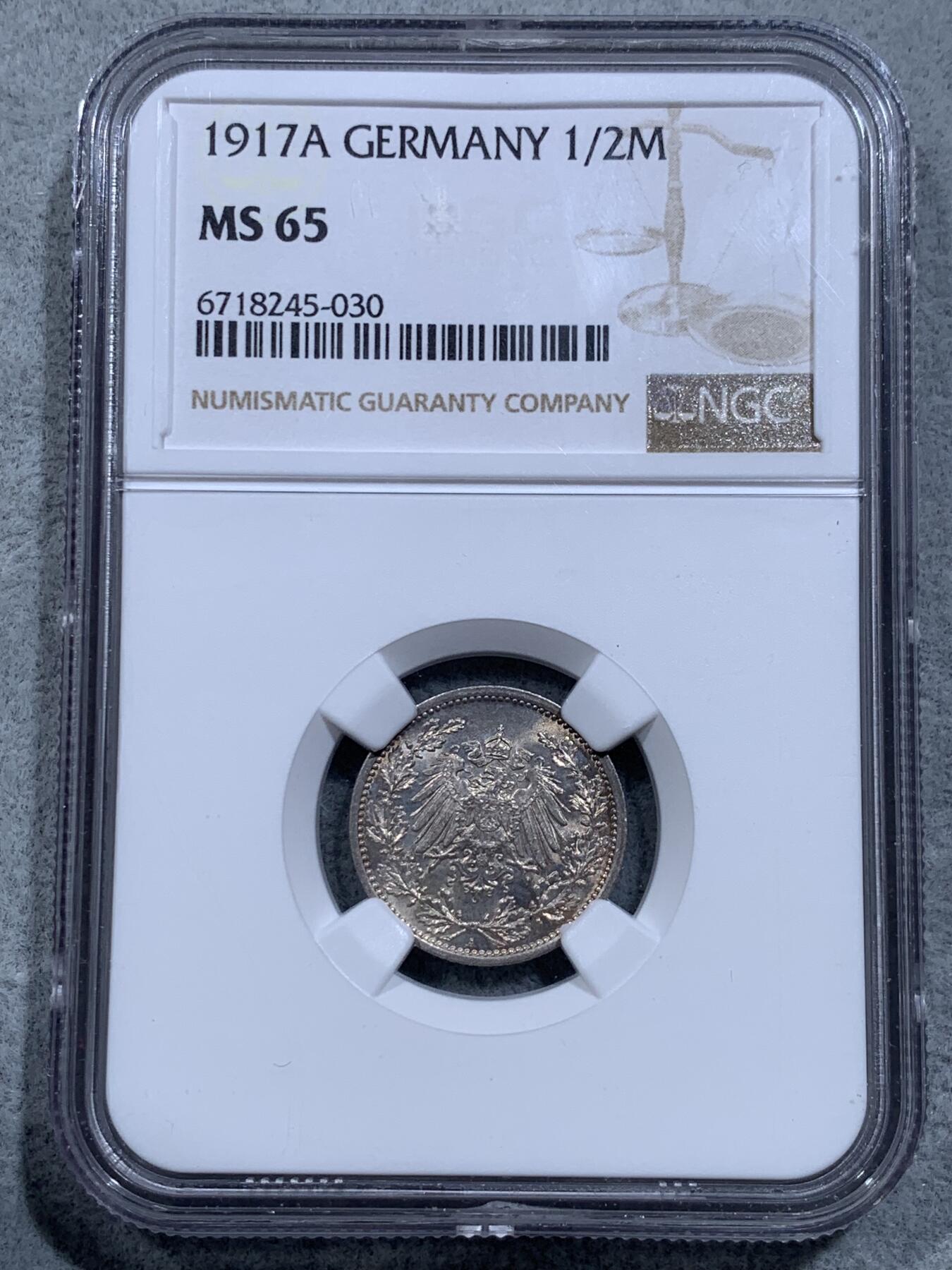 《竞宝斋》第318场 周日，周一 2场连拍 （全场包邮） NGC MS65 德国 1917年 长翅鹰 1/2马克 半马克 银币 黄油彩