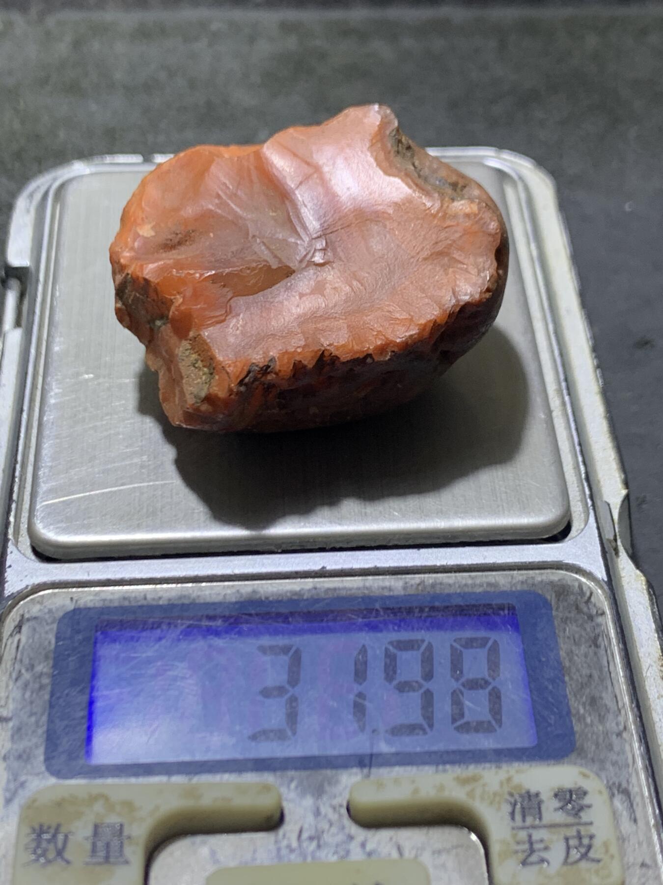 精美大开窗冻肉南红玛瑙原石一颗