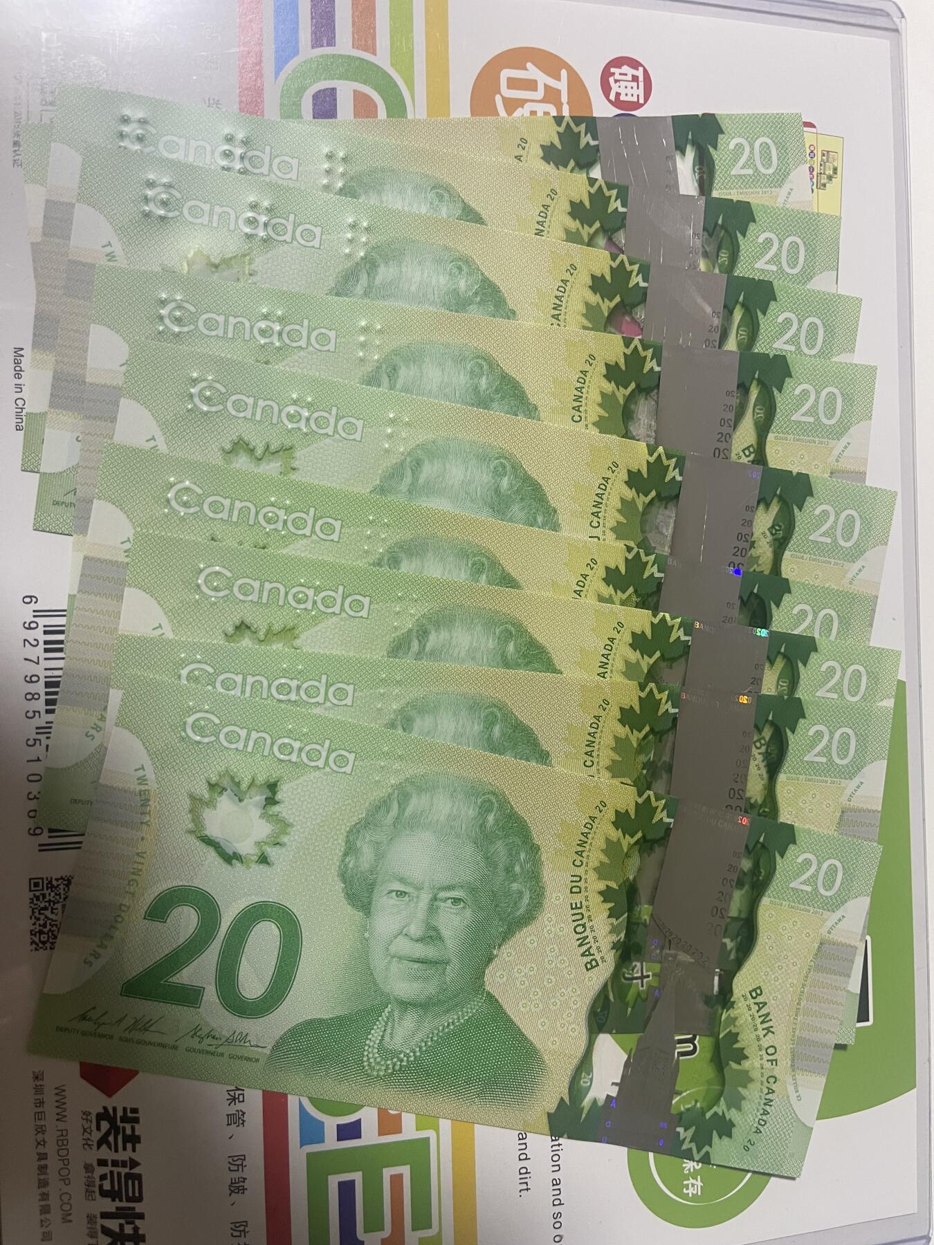 无4号全新UNC加拿大🇨🇦女皇20元 塑料钞稀少