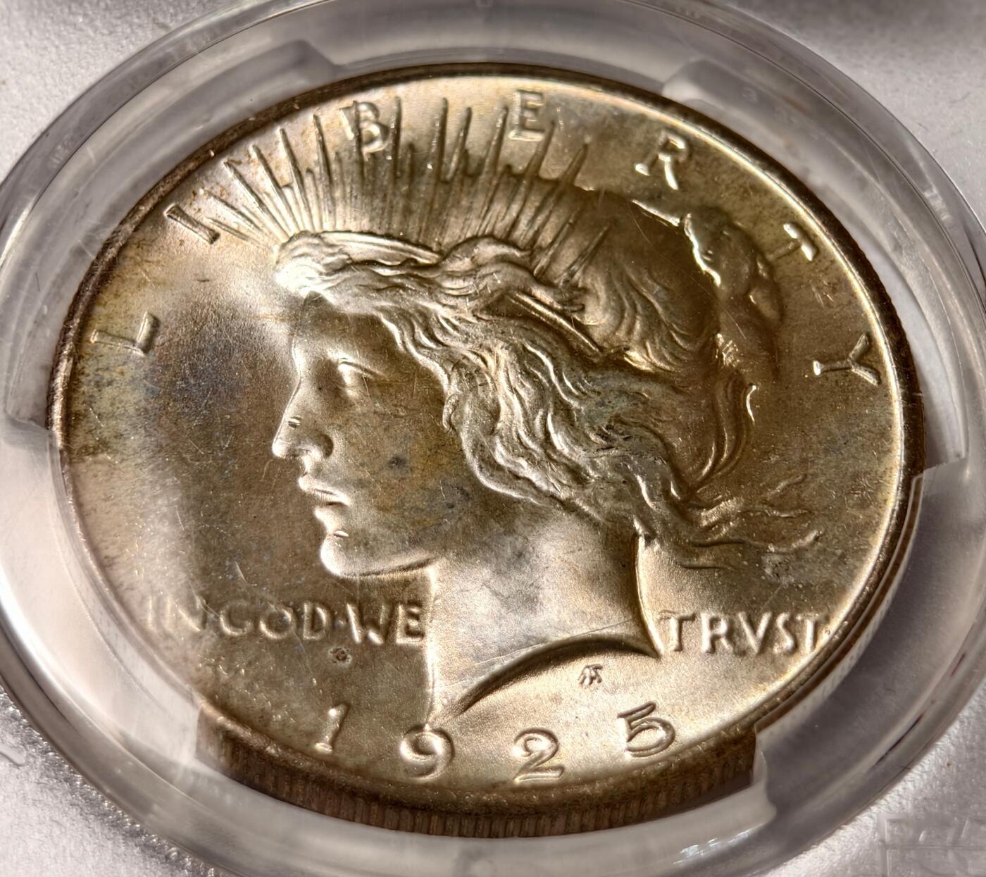 紫瑗钱币——第436期 美国 1925年 和平鸽 1元 银币 PCGS MS65 老盒严评 65难度比摩根高