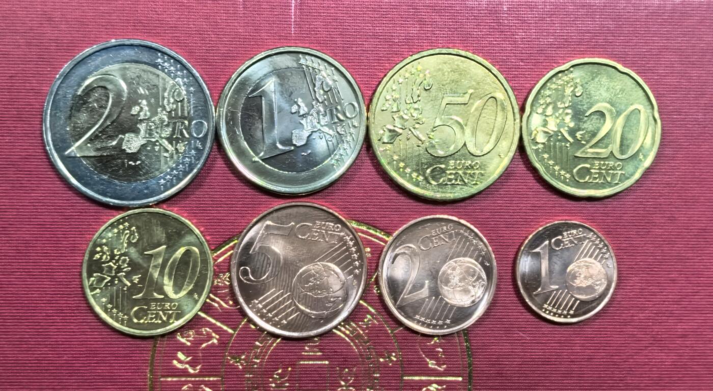 北京马甸外国币专卖微拍第128期，外国非贵金属纪念币，流通币专场，陆续上新，欢迎关注 好品芬兰欧元套币