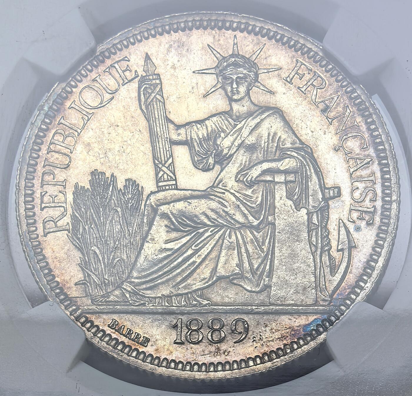 凡希社世界钱币微拍第二百八十六期 荐！1889法属印度支那加重版皮亚斯特NGC-MS61，全脸高鼻，马齿粒粒分明，边道锐利，有样币风范，通体呈油润感十足的紫金彩，加重版不可多得的品质，必定引起资深座洋藏家重视！