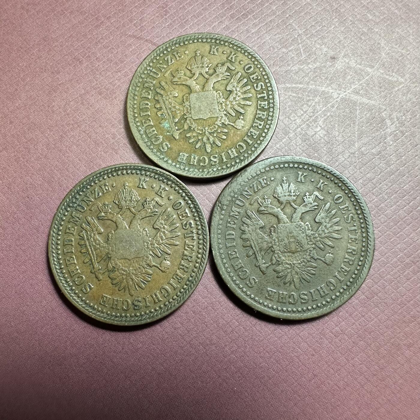 外国章，勋记，外币混合专场 极美品！奥匈帝国1克鲁泽铜币3枚