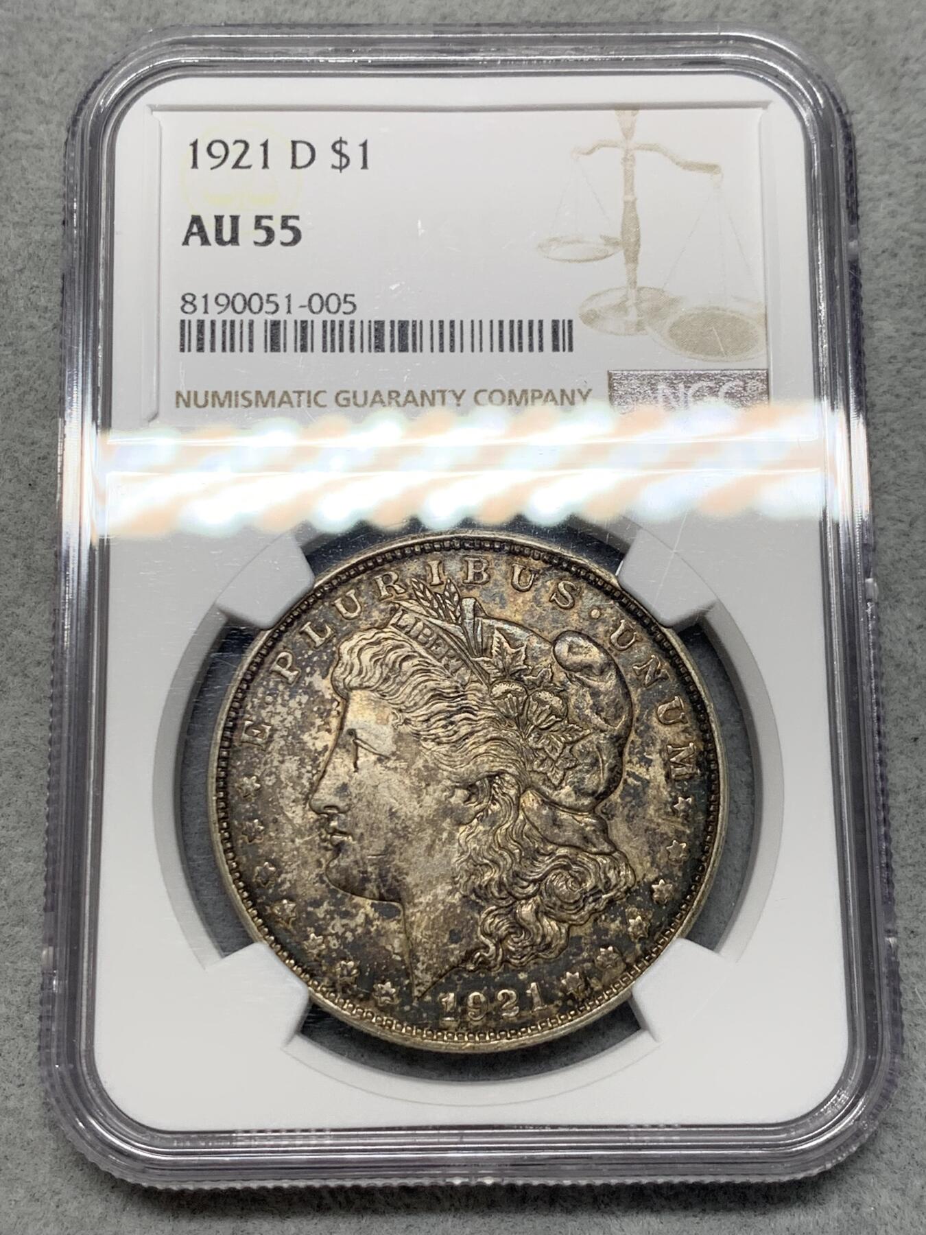 《竞宝斋》第320场 周日，周一，周二  3场连拍 （全场包邮） NGC AU55 美国1921D摩根，从上海人家里出来的弄堂彩，包浆绚丽，盖住了unc的光泽。白币易得，如此深五彩，定当珍惜！
