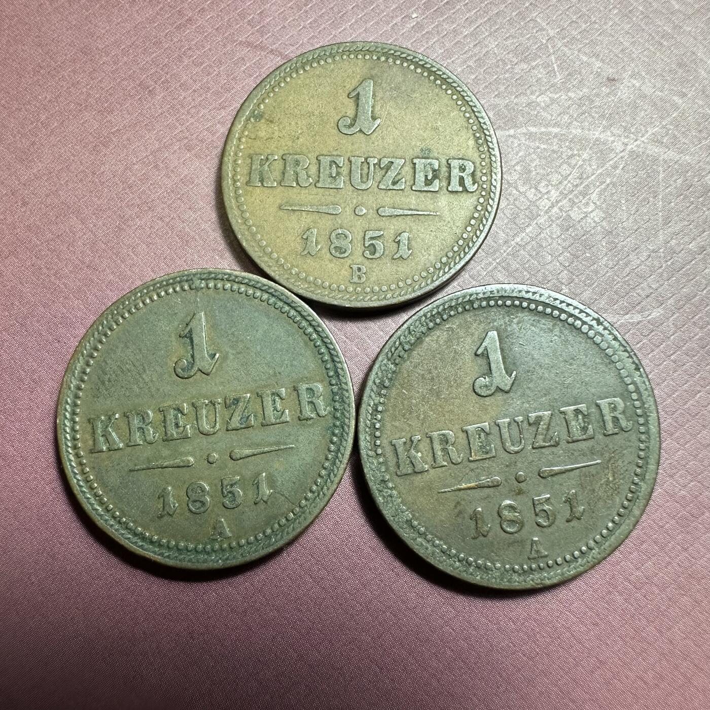 外国章，勋记，外币混合专场 极美品！奥匈帝国1克鲁泽铜币3枚
