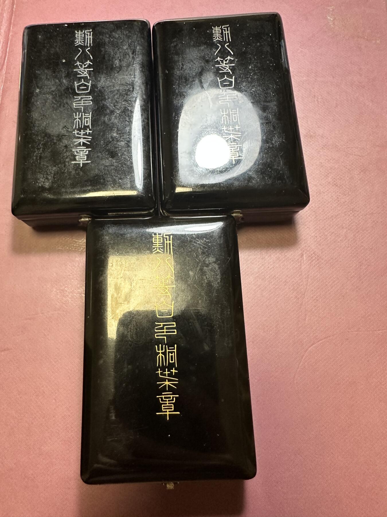 外国章，勋记，外币混合专场 八等白色桐叶章3套，银质