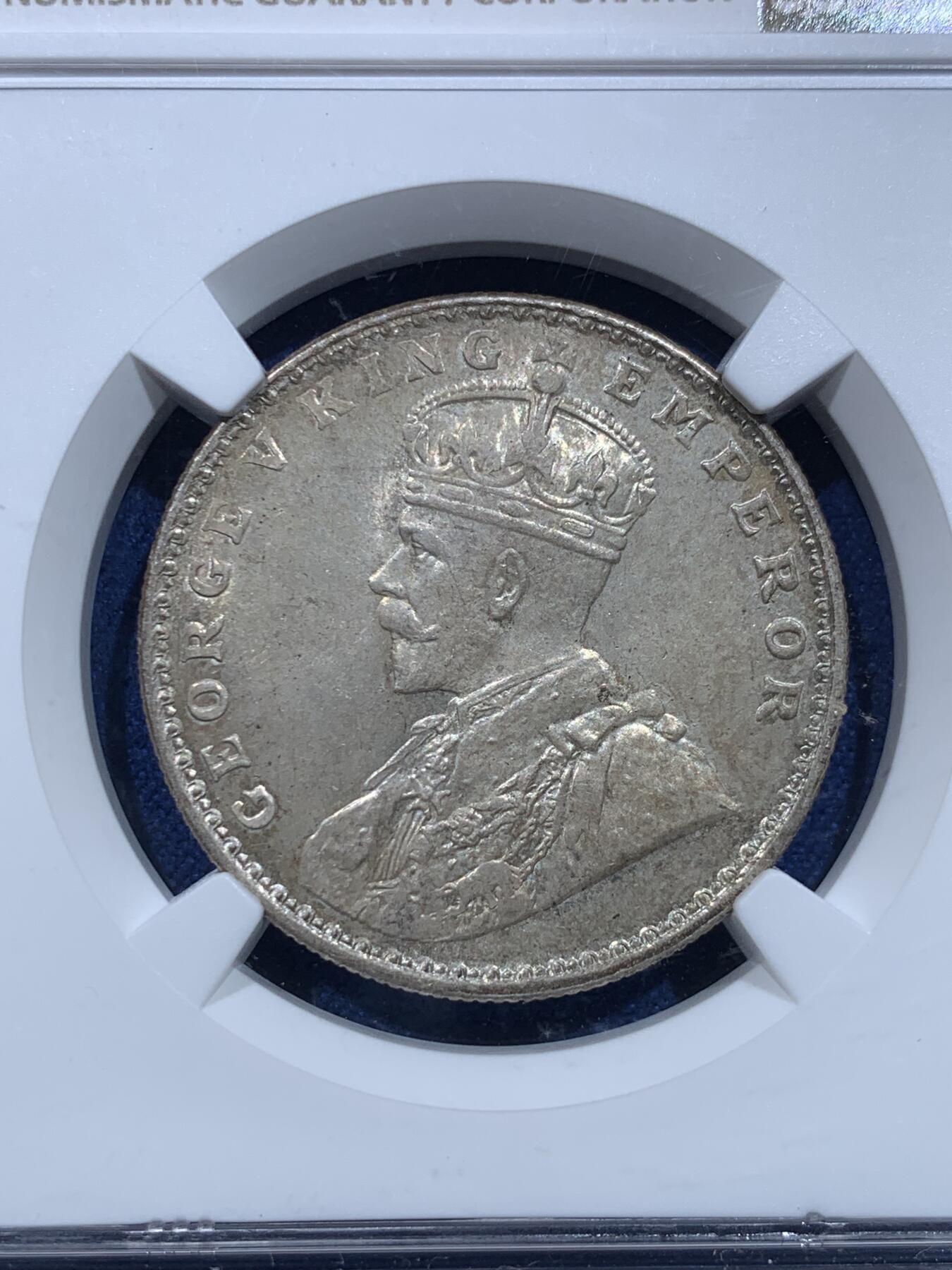 《竞宝斋》第320场 周日，周一，周二  3场连拍 （全场包邮） NGC MS64 英属印度 1920年B版 乔治五世 1卢比银币 双面淡五彩包浆 相对较少见的年份 英印高分主币 64收藏级状态