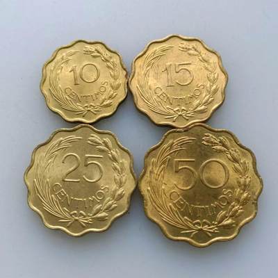【淘币小摊】实时拍第四百七十五拍 散币套币纪念章场 满百包邮  每日一拍 每周一统一发货 可预留两周  - 乌拉圭铜币4枚套